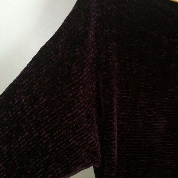 DYNAMITE Burgundy Soft Oversized Chenille Crewneck Sweater Size Small - Picture 6 of 13